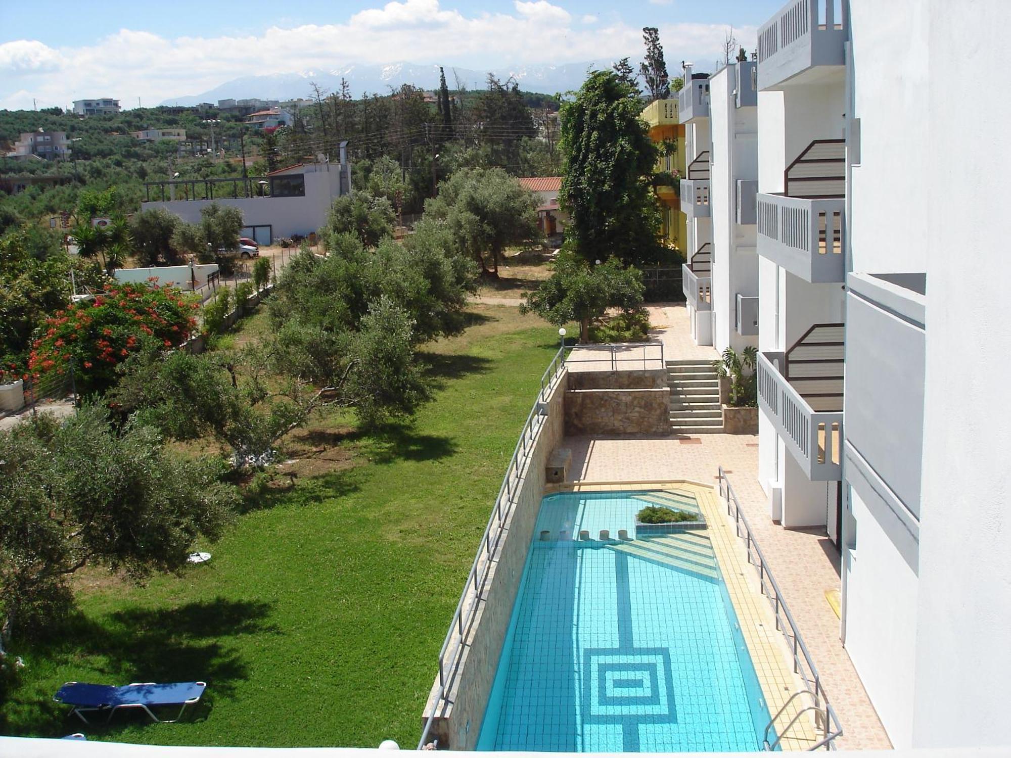 Popi Hotel Apartments Agia Marina Eksteriør bilde
