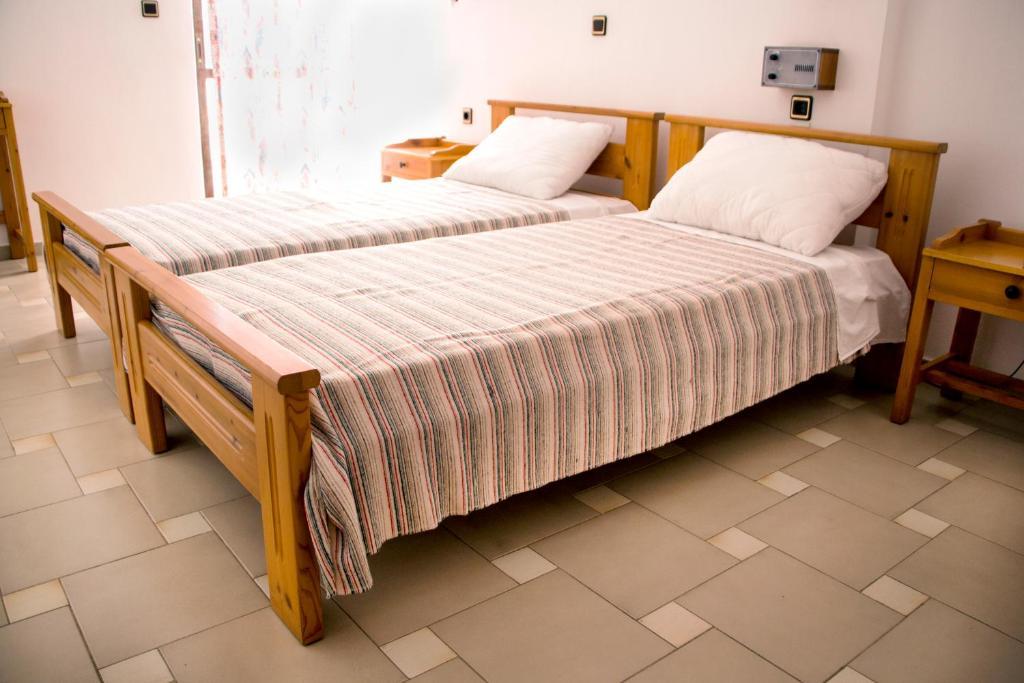 Popi Hotel Apartments Agia Marina Eksteriør bilde